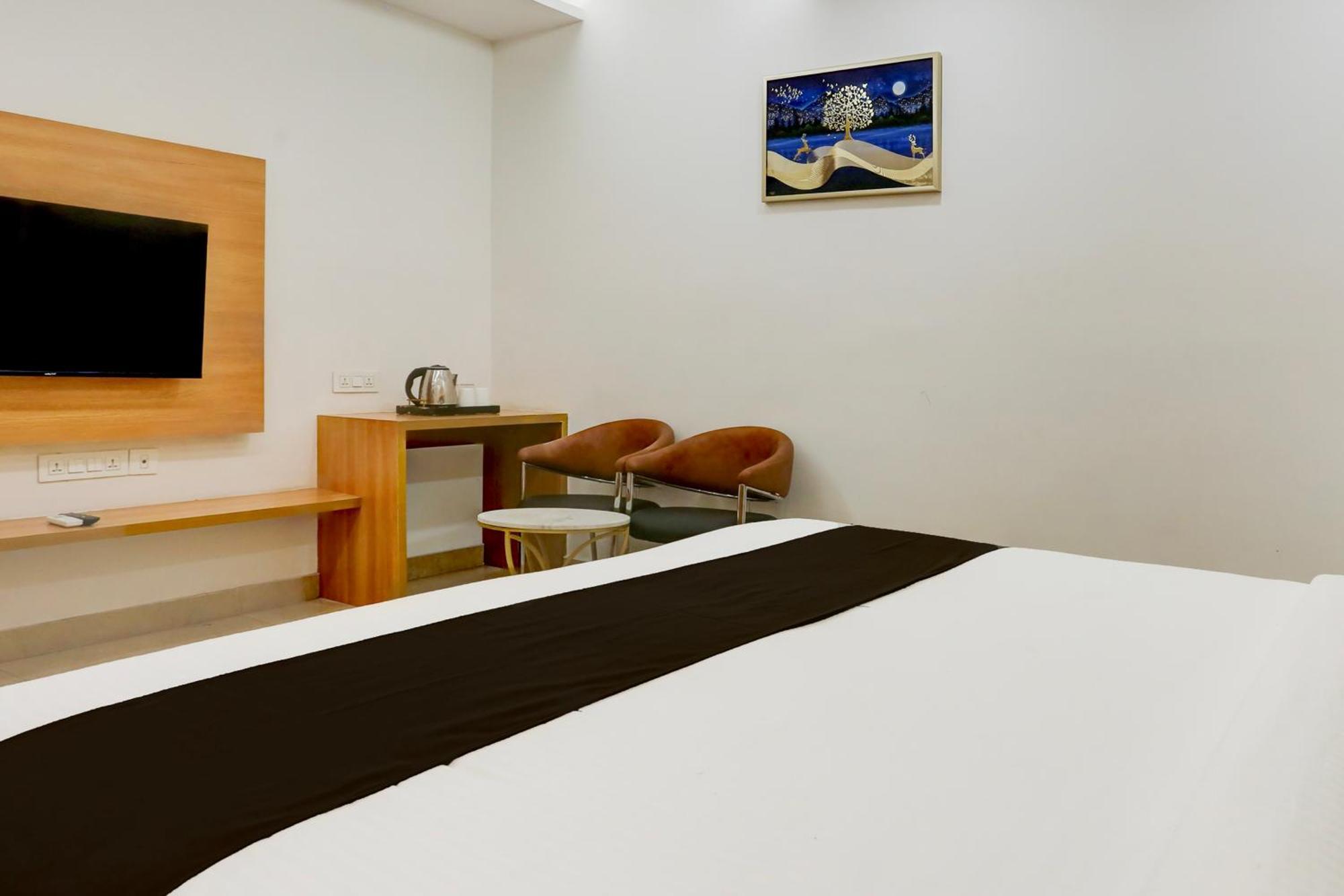 Palette Calista Premium Resort Samalkha Ngoại thất bức ảnh